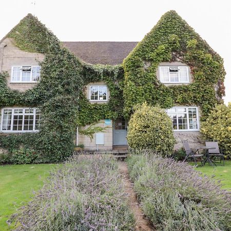 The Malins Apartment Moreton-in-Marsh ภายนอก รูปภาพ