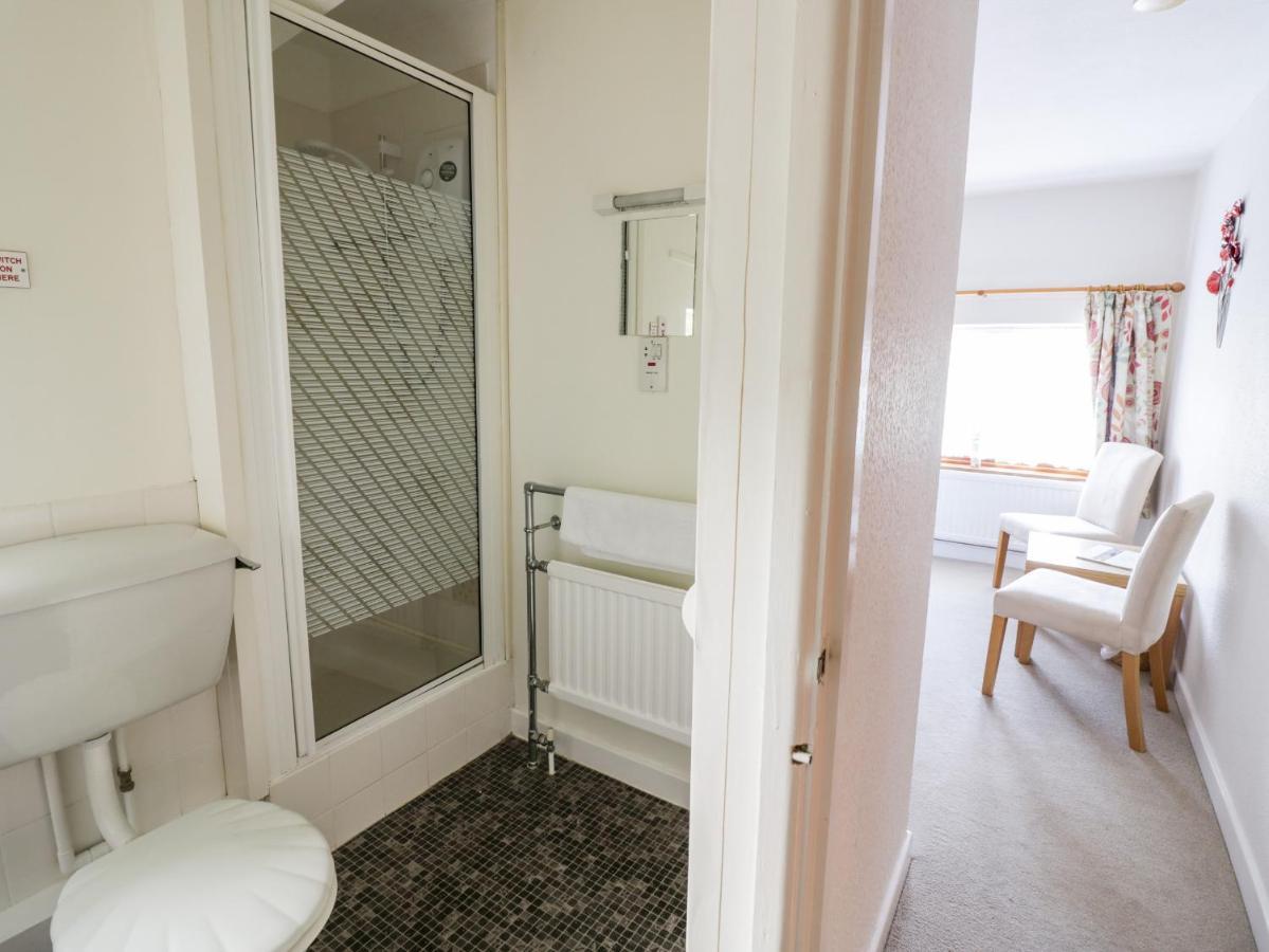 The Malins Apartment Moreton-in-Marsh ภายนอก รูปภาพ