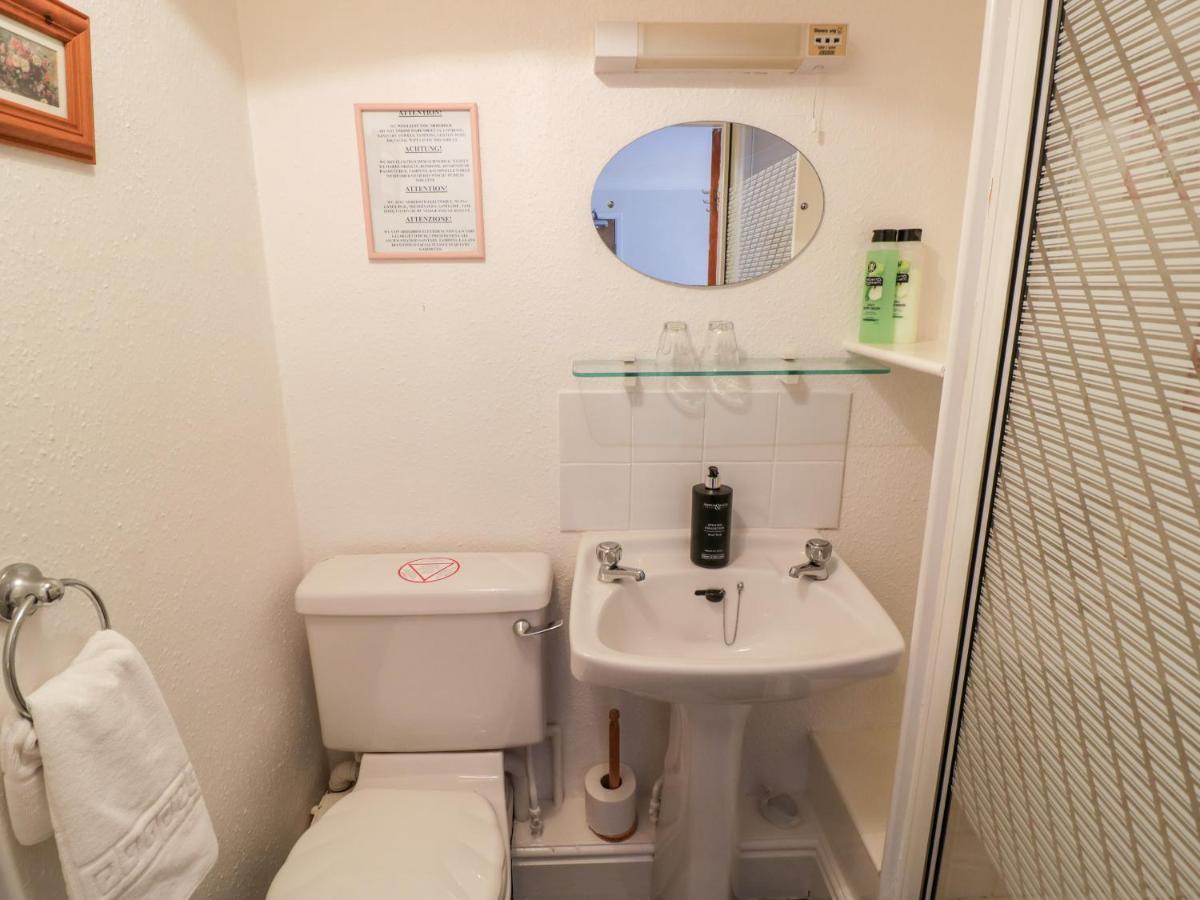 The Malins Apartment Moreton-in-Marsh ภายนอก รูปภาพ